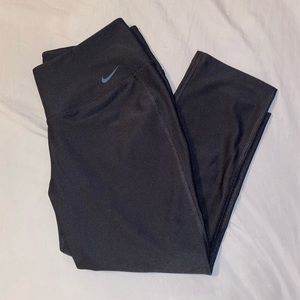 Half Calf Nike Leggings